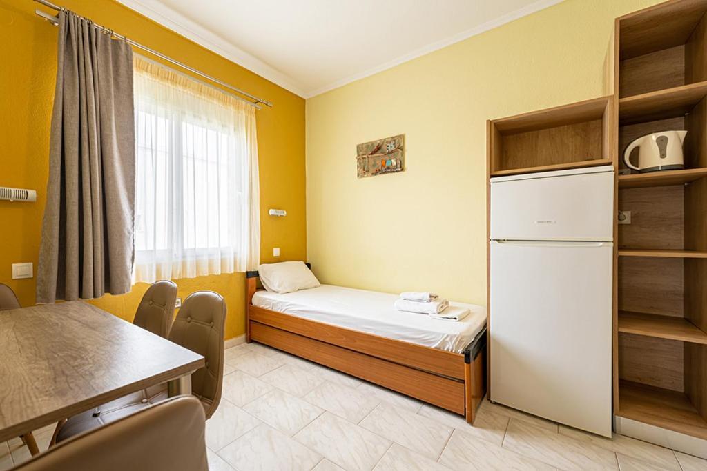 Dionisos Apartments 帕拉利亚狄奥尼索 客房 照片